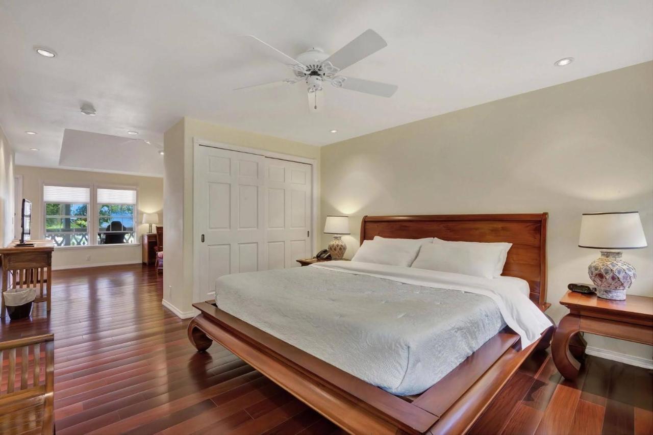 Ohia Kona Estates - An All Suites B&B カラオア 部屋 写真